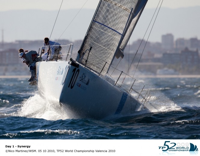 05 10 2010, TP52 World Championship Valencia 2010 Photo Credit Nico MartinezWSM. 05 10 2010, TP52 World Championship Valencia 2010 Photo Credit Nico MartinezWSM.