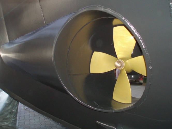 Bow Thruster of Motor yacht KOKOMO II refitted at Rivergate Marina, Australia. Bow Thruster of Motor yacht KOKOMO II refitted at Rivergate Marina, Australia.