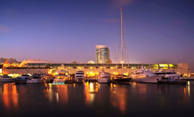 DeLUXE San Diego – The Yacht & Lifestyle Event 2011