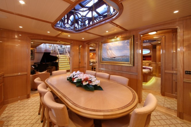 Vitters Sailing yacht Marie Dining - Credit Thierry Ameller