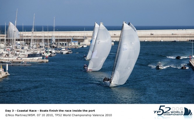 TP52 World Championship Valencia 2010 © Nico Martinez/WSM