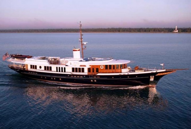 Charter yacht SYCARA IV by Burger wins the ShowBoats Design Award 2010