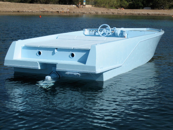 John Dodelande introduces RAL Sky Blu by Frauscher.