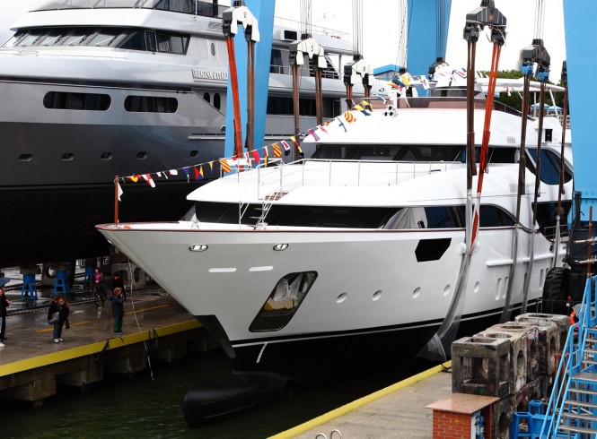 Benetti launched their First Crystal 140′ model of the new Benetti Class Range in Viareggio on Wednesday, December 1st 2010 Benetti launched their First Crystal 140′ model of the new Benetti Class Range in Viareggio on Wednesday, December 1st 2010