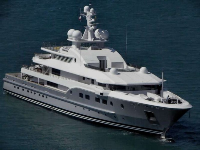 Yacht KOGO