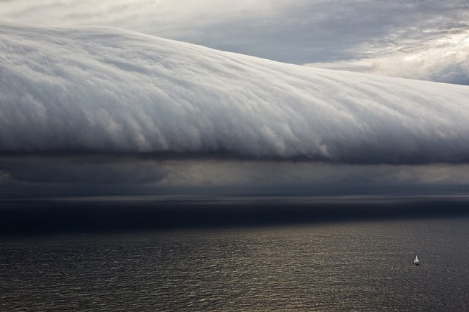 Rolex Sydney Hobart Yacht Race: Bass Strait Delivers Punishing Conditions