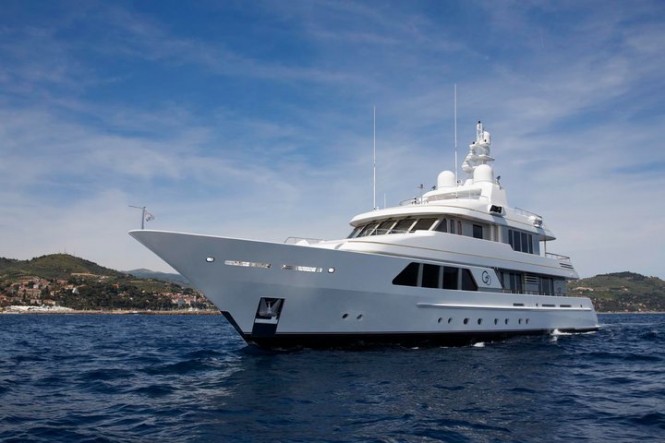 Feadship Motor yacht Go, the largest yacht to attend Yacht and Brokerage Show in Miami Beach Feadship Motor yacht Go, the largest yacht to attend Yacht and Brokerage Show in Miami Beach