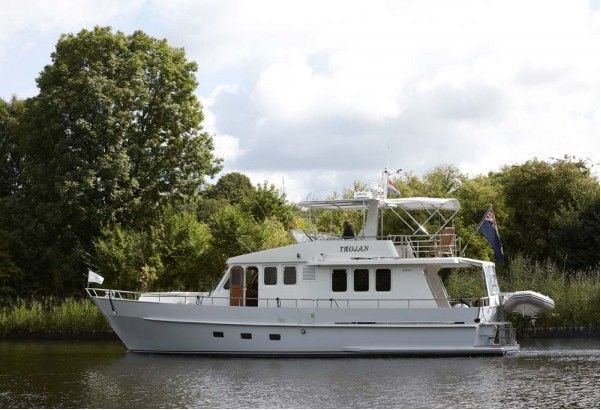 Moonen Shipyards complete refit of the Moonen 52 Trojan, launched in 1988.