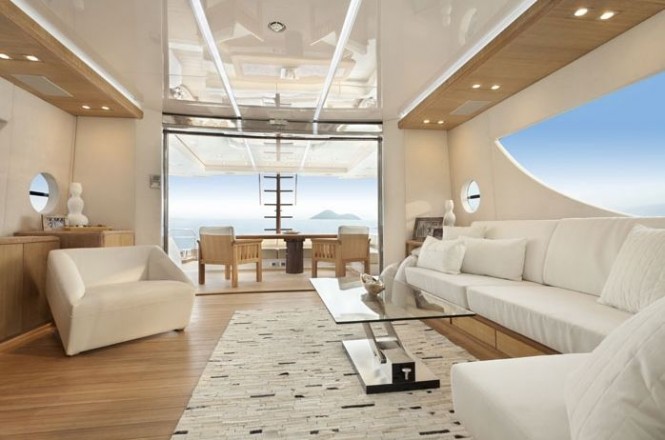 NISI 2400 motor yacht by NISI Yachts