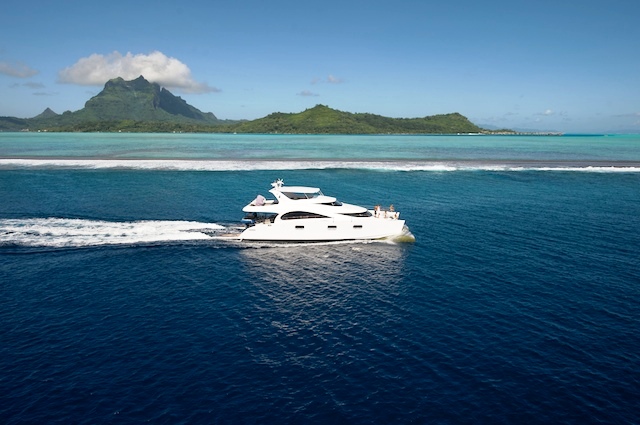 70 Sunreef Power Catamaran JAMBO breaks records in fuel economy