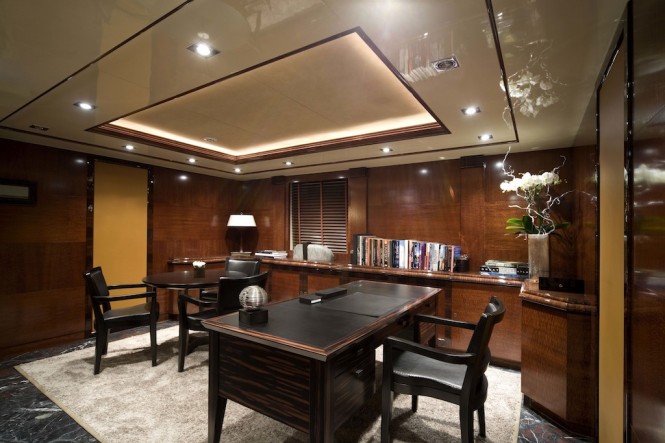 CRN built Azteca Superyacht Owner's Suite CRN built Azteca Superyacht Owner's Suite