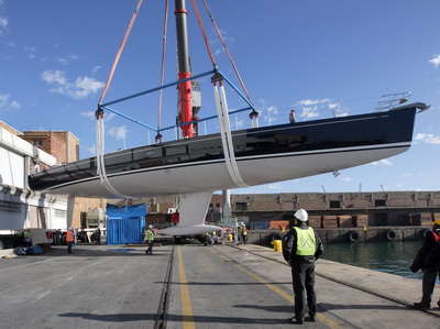 SW 100 RS Sailing Yacht CAPE ARROW launched by Southern Wind – The 3rd SW 100 Raised Saloon