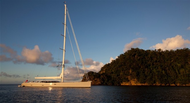 Dubois Wins at World Superyacht Awards 2011