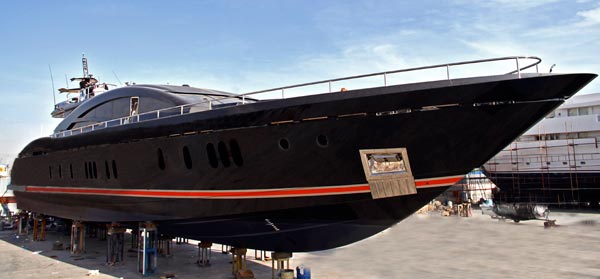 40m motor yacht O’PATI launched by Golden Yachts