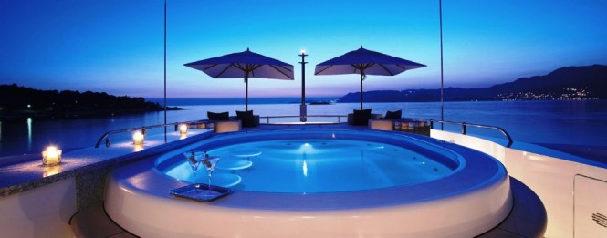 Superyacht Andreas L - spa pool