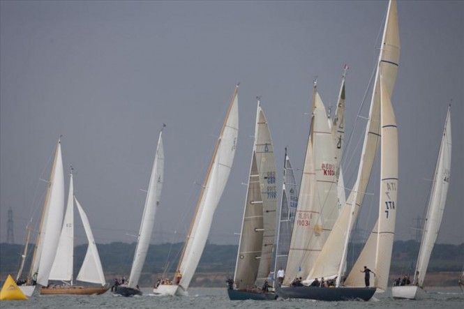 2011 Panerai British Classic Week: Lighter Conditions For Day 3