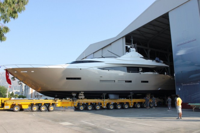 Peri Yachts launch motor yacht OZONE