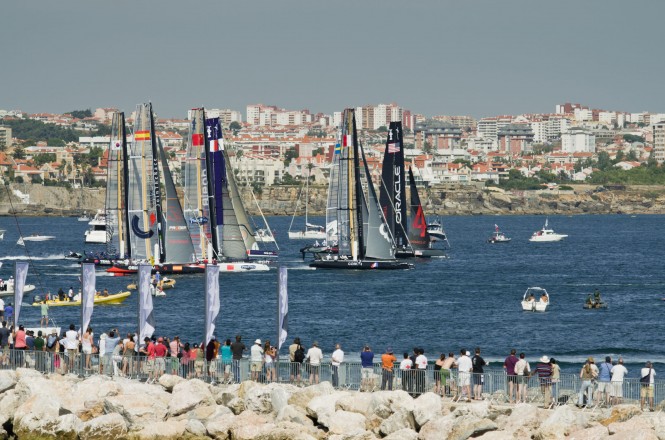 AC World Series continues to set pace for close action sailing in Cascais