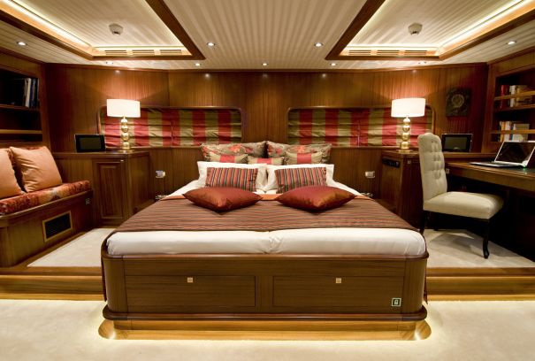 43m sailing yacht CLEAR EYES Master Cabin - Photo Credit Clear Eyes 43m sailing yacht CLEAR EYES Master Cabin - Photo Credit Clear Eyes