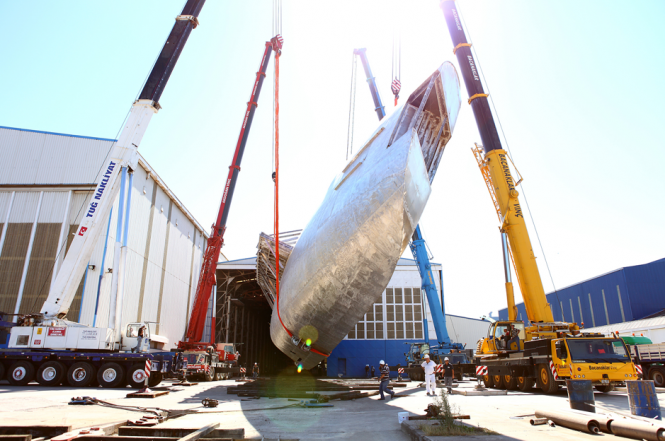 Hull number C.2193 sailing yacht of the 60m Perini Series being turned at Perini Navi's yard in Turkey Hull number C.2193 sailing yacht of the 60m Perini Series being turned at Perini Navi's yard in Turkey