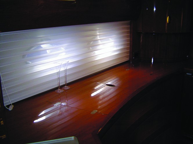 Skyview blind from Oceanair – Superyacht Roller blinds with a venetian twist.