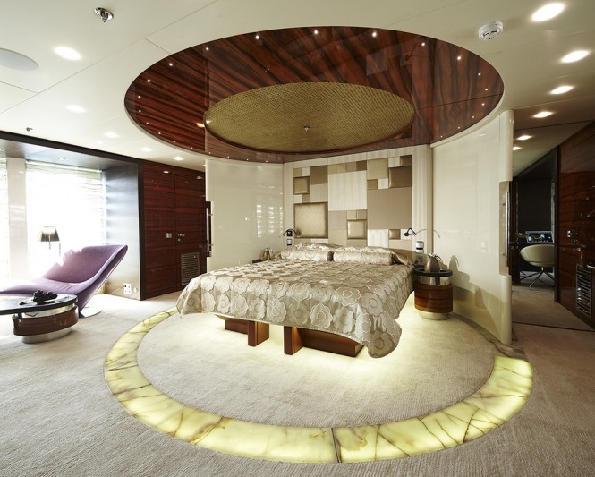 Superyacht E&E Owners Suite Superyacht E&E Owners Suite