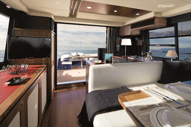 Magellano 50 Motor yacht Salon Magellano 50 Motor yacht Salon