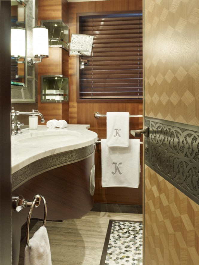 Guest Bathroom - Super Yacht Kaiser ©David Churchill Guest Bathroom - Super Yacht Kaiser ©David Churchill