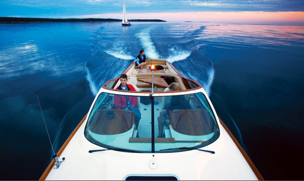 On board T29R yacht