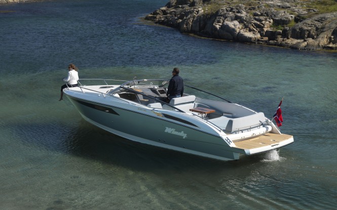 ‘Sports Boats up to 45 feet’ award for Windy 31 Zonda at Motor Boat of the Year 2012
