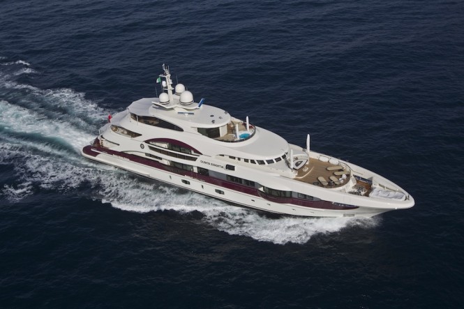 Luxury charter yacht QUINTA ESSENTIA – the ultimate perfection
