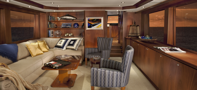 Interior of the Queenship 74 yacht Meriweather - Image courtesy of Queenship Interior of the Queenship 74 yacht Meriweather - Image courtesy of Queenship