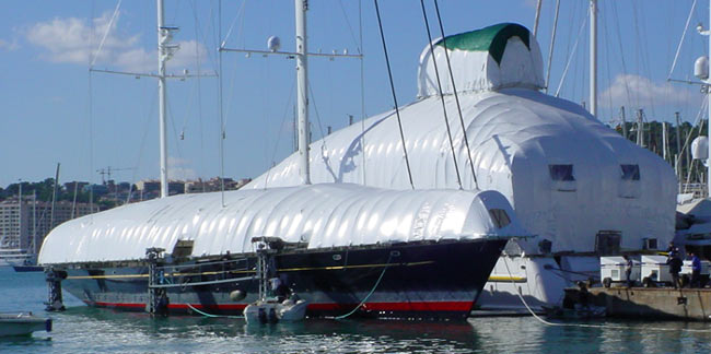 Yacht Painting at Astilleros de Mallorca yard Yacht Painting at Astilleros de Mallorca yard