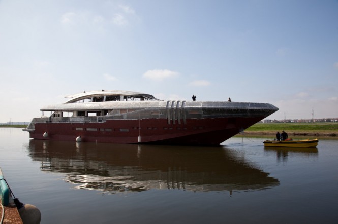 48m motor yacht KETOS by Rossinavi moved to Viareggio for outfitting
