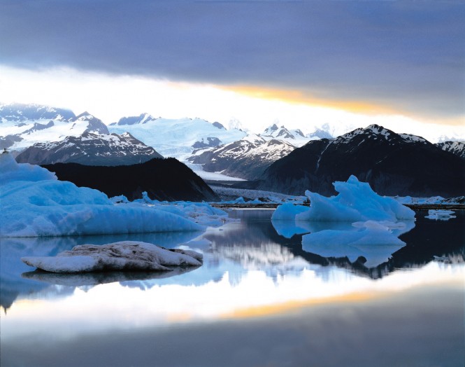 Discover beautiful Alaska aboard charter yacht SuRi Discover beautiful Alaska aboard charter yacht SuRi