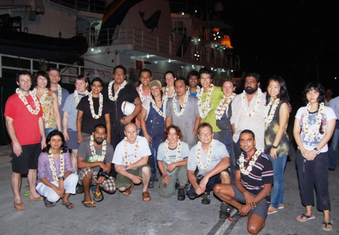 Motor yacht Esperanza group with Areeba Hamid, Oceans Campaigner, Greenpeace India - Credit Asia Pacific Superyachts Andamans & India Motor yacht Esperanza group with Areeba Hamid, Oceans Campaigner, Greenpeace India - Credit Asia Pacific Superyachts Andamans & India