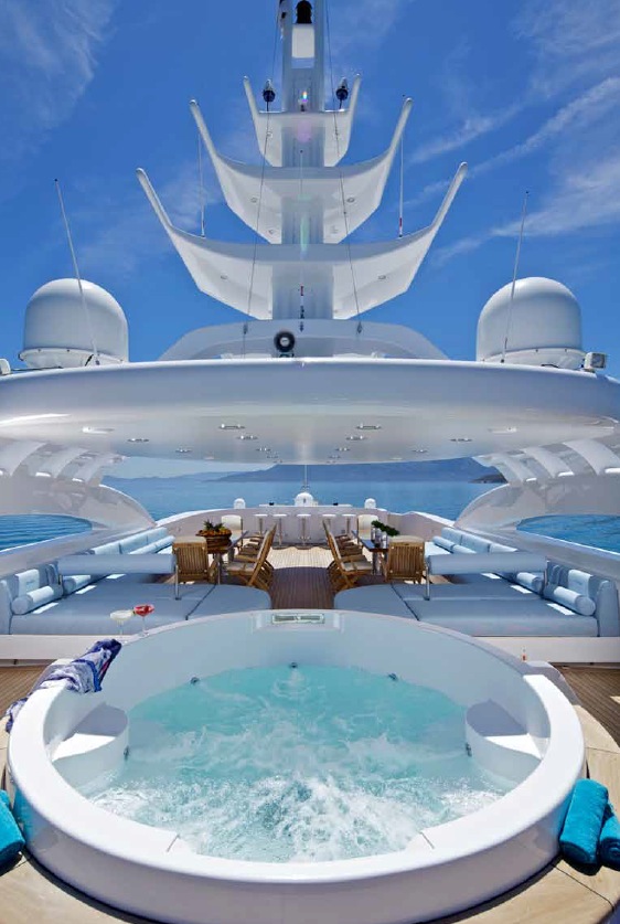 Golden Yachts O'Rama superyacht - Spa Pool Golden Yachts O'Rama superyacht - Spa Pool