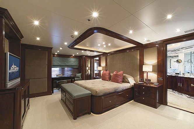KIMBERLY II yacht - Master Cabin KIMBERLY II yacht - Master Cabin