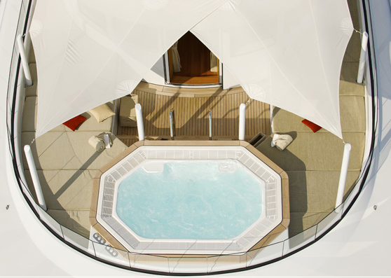 Motor Yacht Arkley Spa Pool Motor Yacht Arkley Spa Pool
