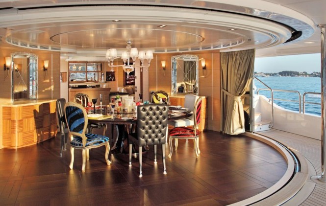 Motor Yacht TOLD U SO - Open Air Dining Motor Yacht TOLD U SO - Open Air Dining