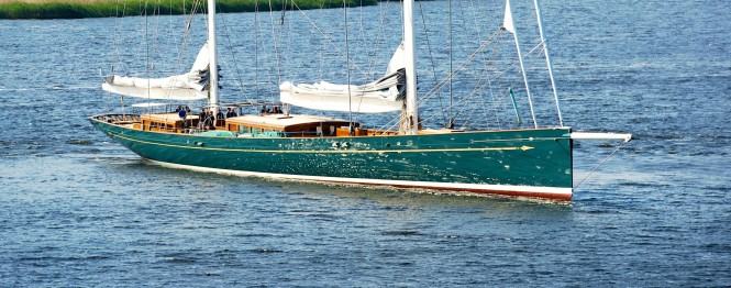 66.9m megayacht HETAIROS with Ocean Yacht Systems´ hydraulic propulsion system among finalists for the ShowBoat Design and Technology Award 2012