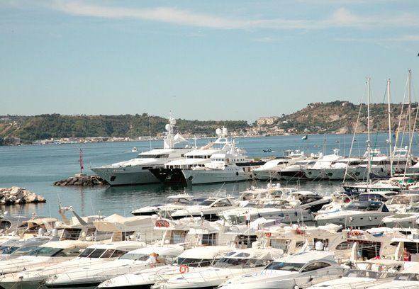 Naples-based Sudcantieri Superyacht Marina Expansion in Preparations for America´s Cup 2013