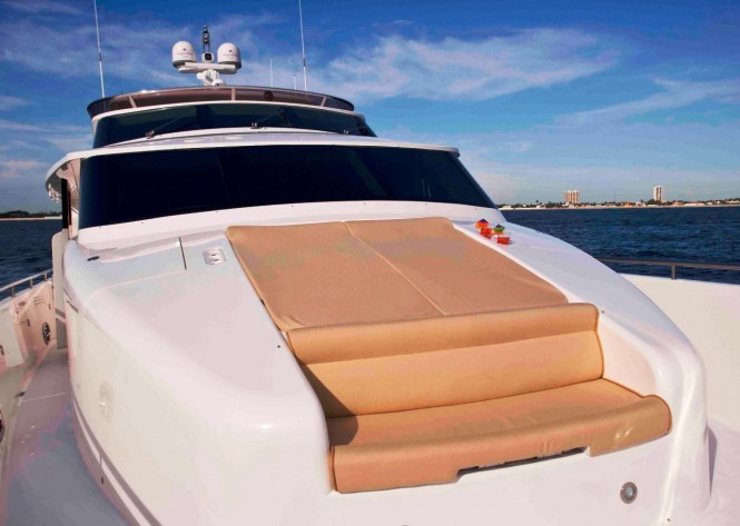 Charter Yacht ANNABEL II Foredeck Charter Yacht ANNABEL II Foredeck
