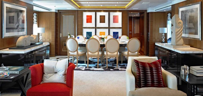 Charter Yacht Kathleen Anne - Dining Charter Yacht Kathleen Anne - Dining