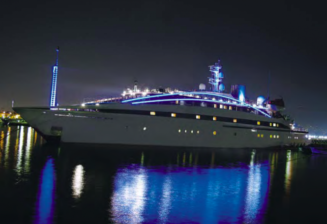 Charter yacht RM ELEGANT at night