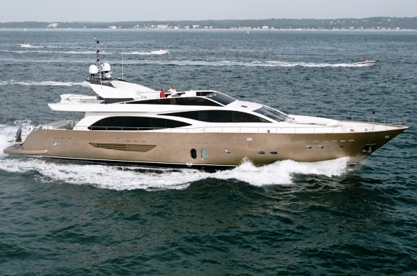 Motor Yacht MAYAMA offering excellent deal for the 2012 CANNES FILM FESTIVAL