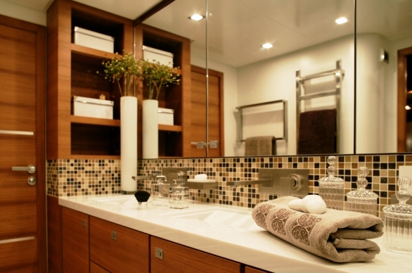 Mayama superyacht - Bathroom Mayama superyacht - Bathroom