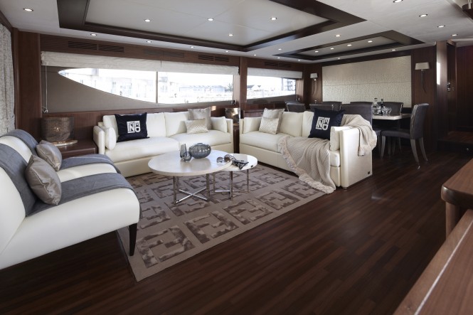 Motor Yacht Fendi Casa 85 Saloon Motor Yacht Fendi Casa 85 Saloon