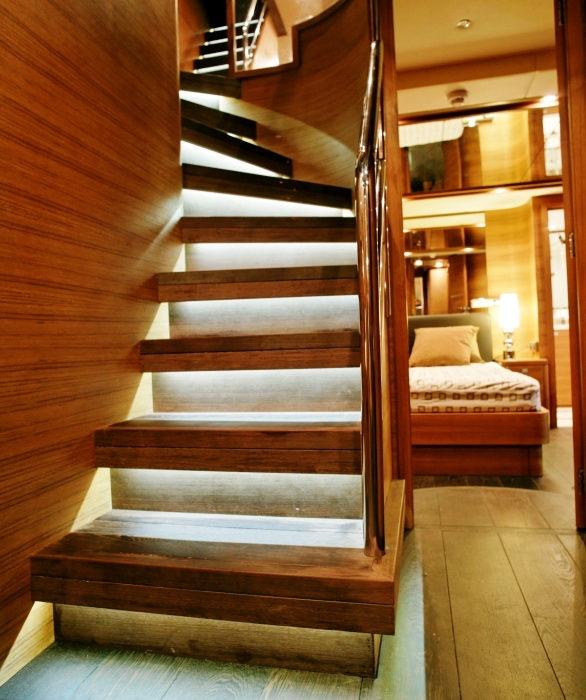 Motor Yacht Mayama - Stairs Motor Yacht Mayama - Stairs