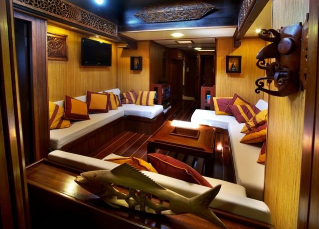 RAJA LAUT yacht - Saloon RAJA LAUT yacht - Saloon